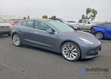 2018 Tesla Model 3 from USA, damaged, VIN 5YJ3E1EB7JF185231